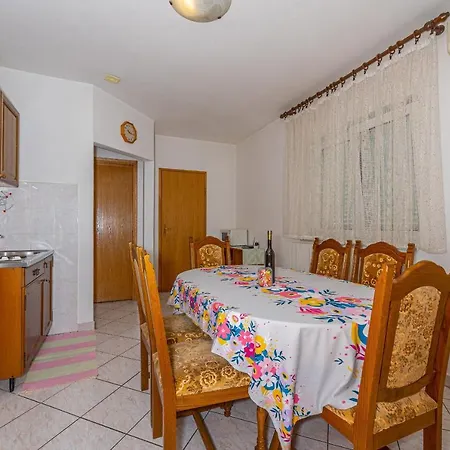 Apartment Dusanka *